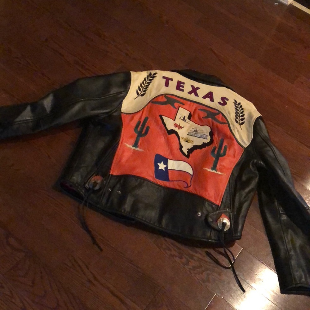 Womans Averex leather jacket size L